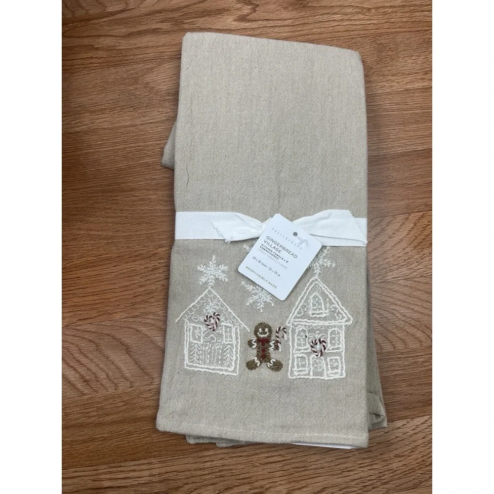 Pottery‎ Barn Set of 2 Gingerbread Village Embroidered Kitchen Tea Towels NEW
